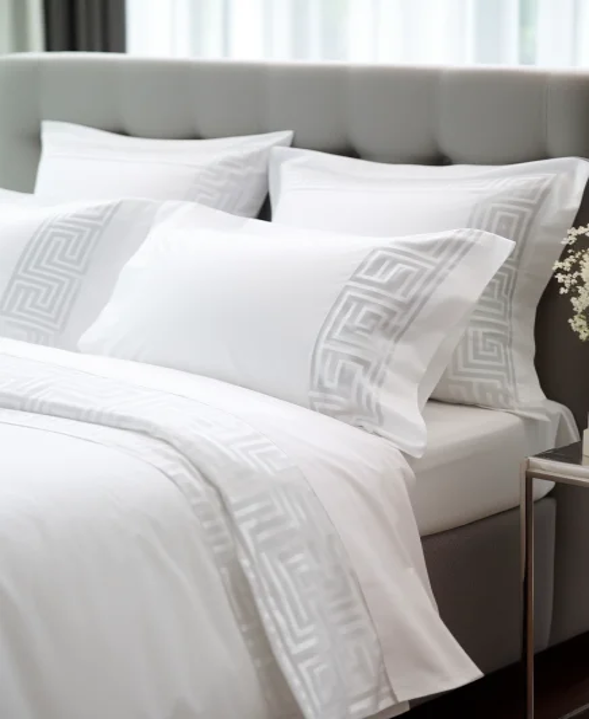Italus Sateen Sheet Set | Hotel Collection